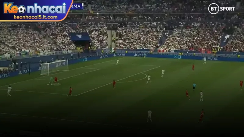 Ví dụ pressing tầm cao tạo cơ hội ghi bàn sớm